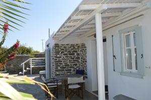 Efthymia's Apartments Sifnos Greece