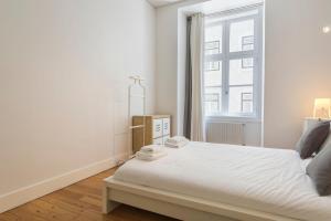 Downtown Cosy Wonder by LovelyStay