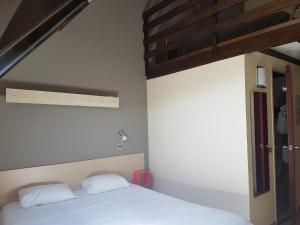 Hotels Hotel Point Bleu : photos des chambres