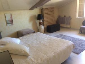 B&B / Chambres d'hotes Le Bois de Montpouillan : photos des chambres