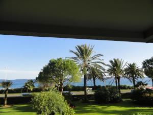 Appartements Cannes Terrace Beach Front & Sea view : photos des chambres
