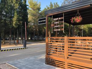 Camping Vransko jezero - Crkvine