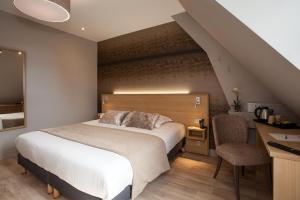 Hotels Hotel Restaurant La Hoirie : Chambre Double Confort Contemporaine