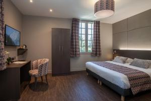 Hotels Hotel La Hoirie : photos des chambres
