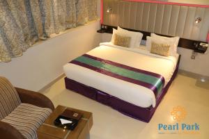 Deluxe Studio room in Pearl Executive Hotel Apartments