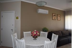 Lindo apto na Rua da Praia Ingleses