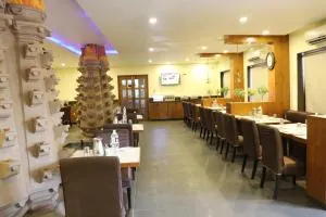 Hotel Sai Shubham - Sonai