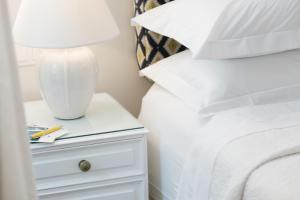 Theotoki Liston Suite