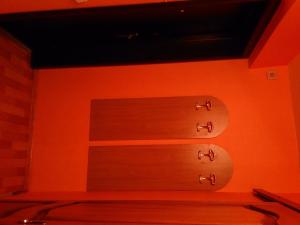 Superior Apartment - Cheluskintsev Ulitsa 14 room in Apartments near Railway Station