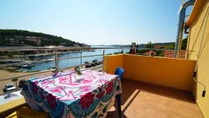 Guest House Sandra - Tisno