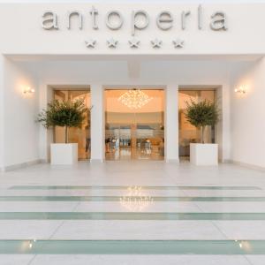 Antoperla Luxury Hotel & Spa Santorini Greece