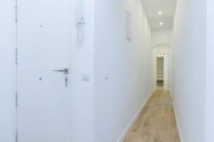 Marvelous Apartment of 3 Bedrooms near La Latina by Batuecas