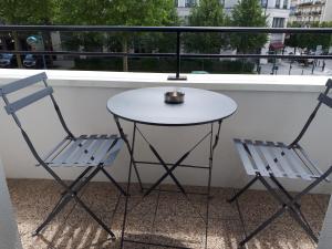 Le Charleston 3p 5 minutes Disney Parking gratuit Terrasse