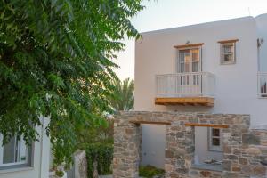 Castle Mansions Naxos Greece