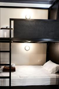 Single Bed in Female Dormitory Room with Shared Bathroom room in The Pod Sydney