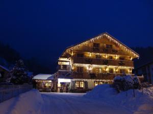 Hotels Les Chalets de La Griyotire : photos des chambres