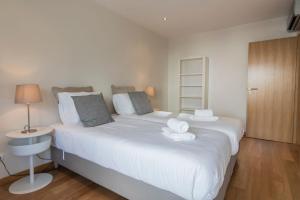 2 Bedroom Belem Wonder by LovelyStay