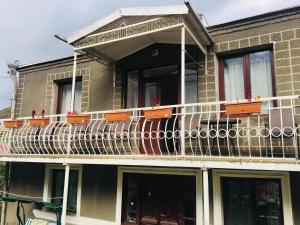 Maias Guest House Gergeti