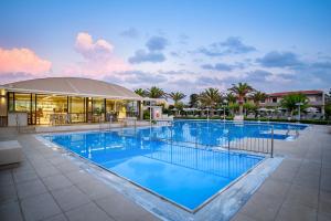 Marinos Beach Hotel Rethymno Greece