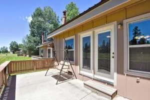 Pines 4039 - باغوسا سبرينغز