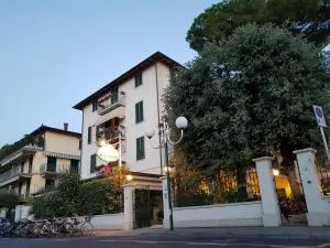 Hotel La Primula - Motrone di Versilia