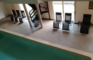 Gîte Jet deau avec piscine intérieure 30 minutes Versailles