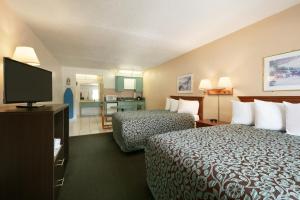 Two Double Beds Upgraded Room - Non-Smoking room in Days Inn by Wyndham Clearwater/Central