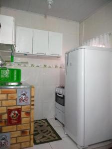 Quitinete Cabo Frio , 300 metros da Praia do Forte