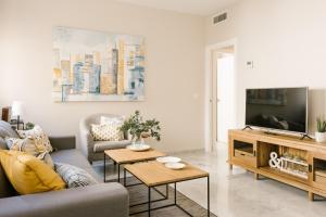 Sevilla Apartments Muro by Valcambre