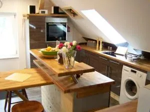 Loft-Ferienwohnung zur "Kfz-Schenke" - Eberstedt