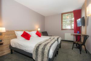 Hotels SOWELL Family Valfrejus : Chambre Lits Jumeaux (2 Adultes + 1 Enfant) 