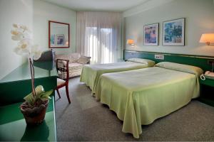 Hotel Rey Sancho Ramírez Somontano SL