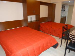 Esmeralda y Tucumán