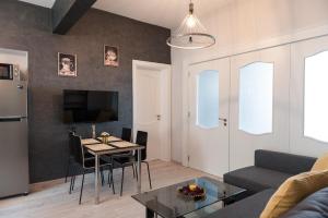 Vitosha Blvd 2BR LUX APART