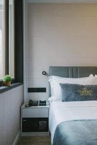 Deluxe Queen Room room in A&R Boutique Hotel