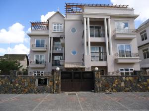 Northern Pearl Luxury Apartments