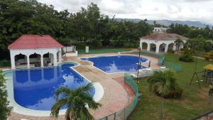 Condominio Santa Hagia Sofia - Casa y 2 apartamentos - 4hvězdičkové hotely ve městě Flandes