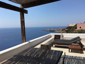 Dammuso sulla scogliera - Pantelleria