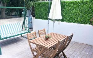Bright Alcântara Escape with AC