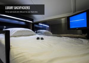 Luxury Backpackers