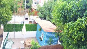 Bright Alcântara Escape with AC