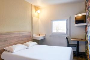 Hotels hotelF1 Moret Fontainebleau : photos des chambres