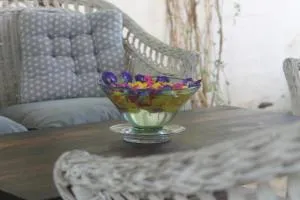 Auberge Miko - The Vale