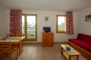 Appart'hotels Residence Capfun Couleurs Soleil, Oz en Oisans : photos des chambres