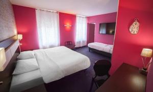 Hotels Cit'Hotel B Hotel : Chambre Familiale