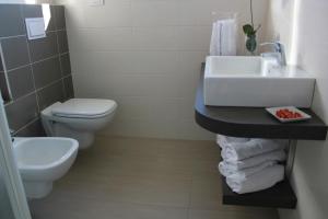 Appartamento con 2 Camere da Letto e Ampio Giardino Privato (8 Adulti)