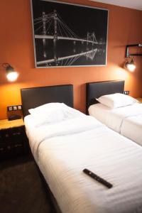 Hotels Cit'Hotel B Hotel : photos des chambres