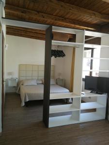 Studio with Terrace room in Tysandros Hotel Apartments