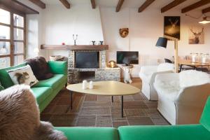 Nin de Beret 4 by FeelFree Rentals