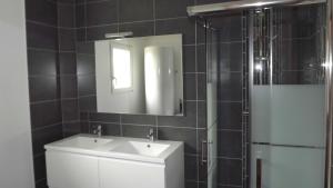 Kerguil-léon maison familiale 2 chambres, plages à 10 min en voiture